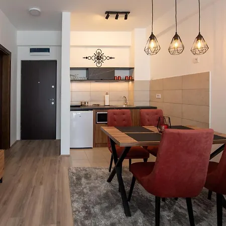 Petkovic 48 * ג'אגודינה