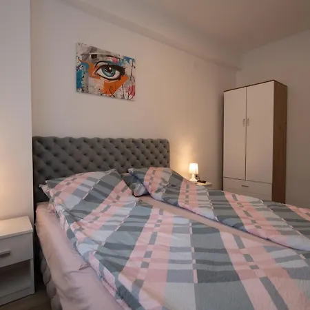 Petkovic 48 ג'אגודינה