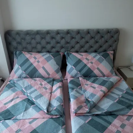 Petkovic 48 Lägenhet *